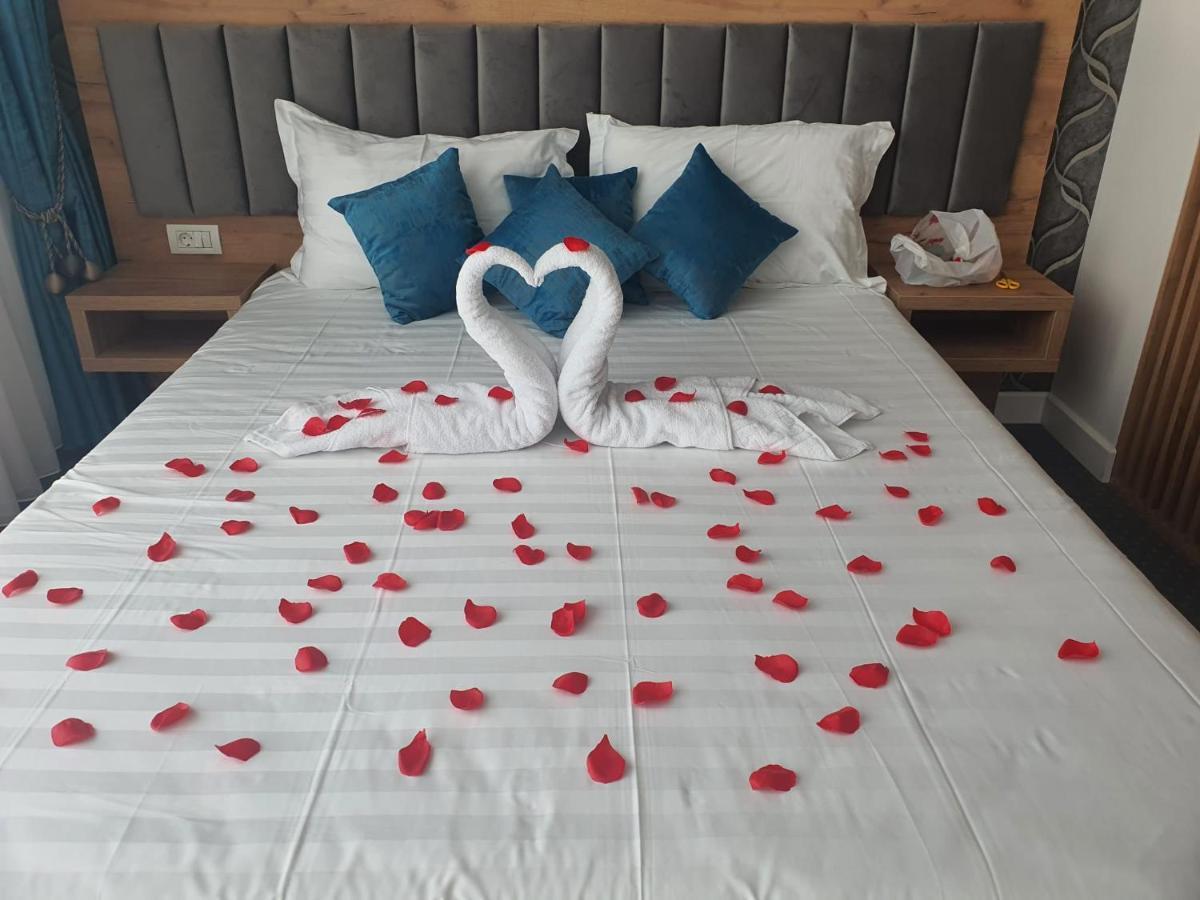 Hotel Excellence Bukarest Eksteriør billede